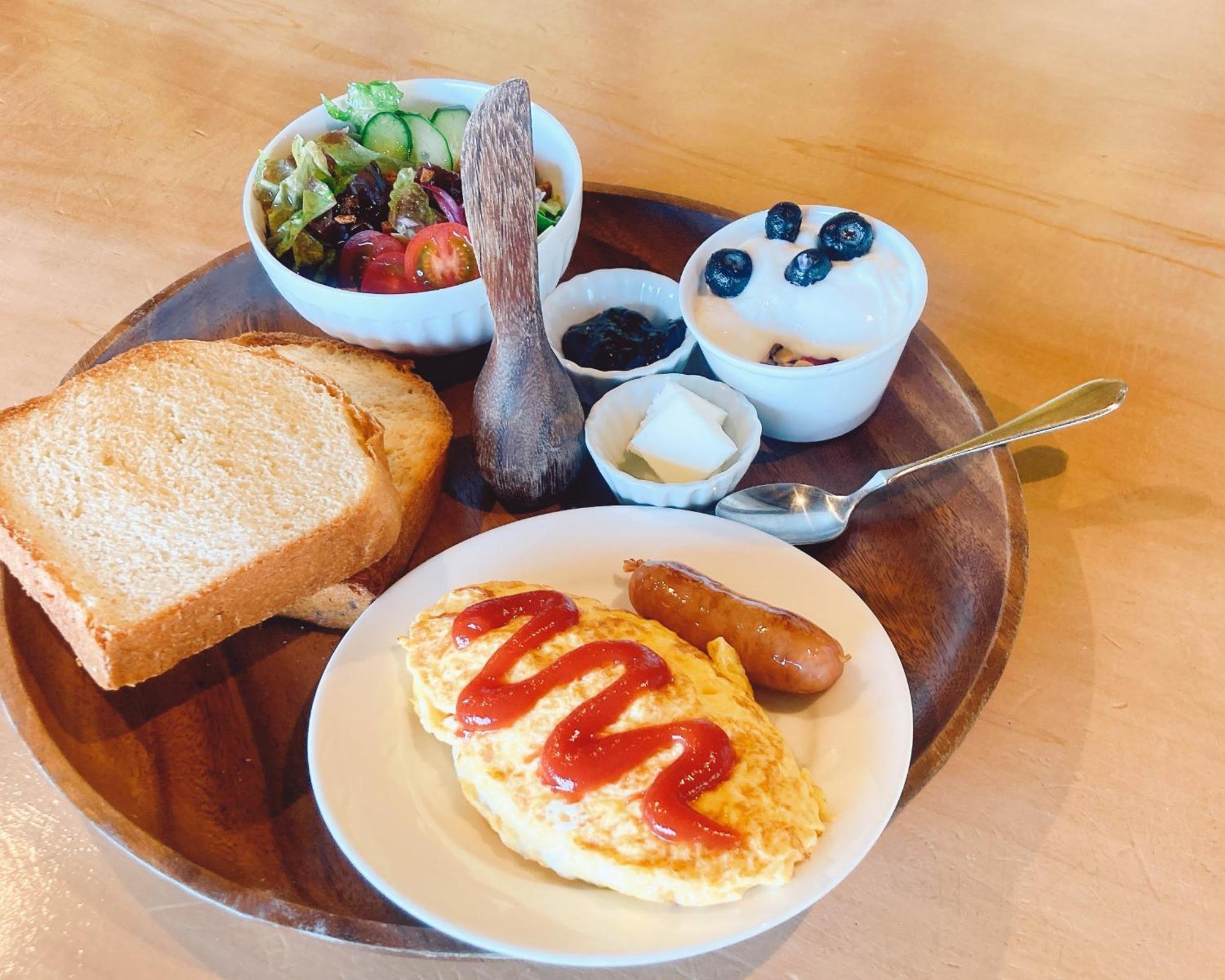 Guesthouse ＆ Beach Cafe Fuego Hyuga Exterior photo